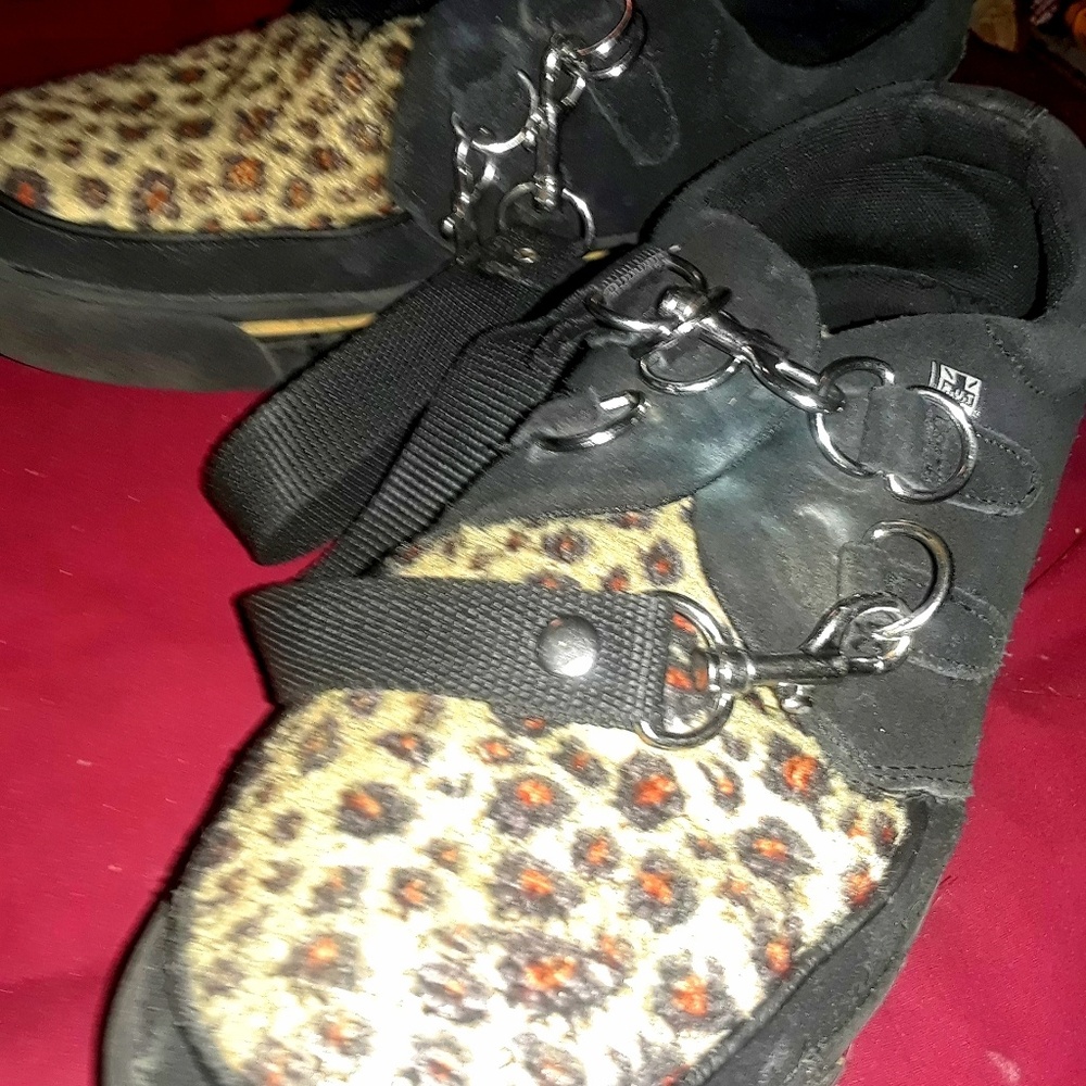 TUK cheetah print creepers